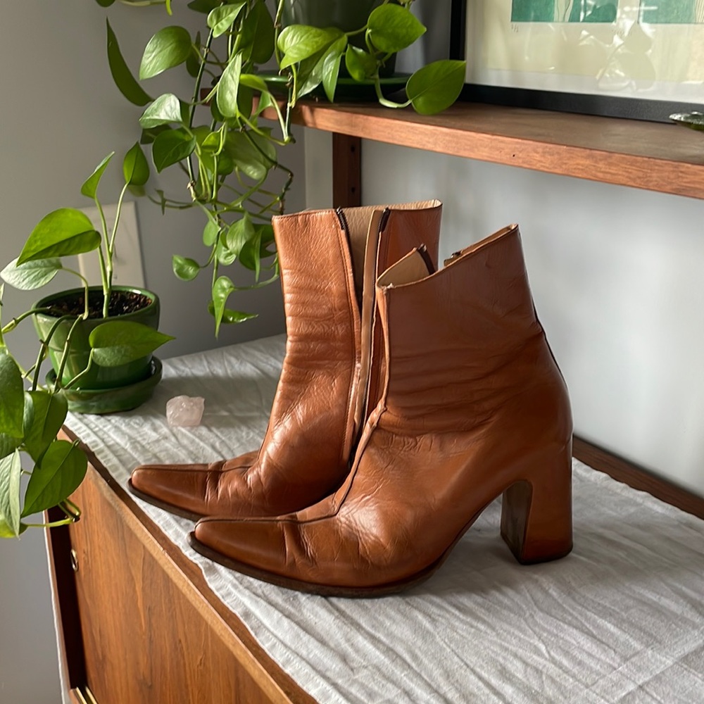 Vivien Lee Italian Leather Boots
